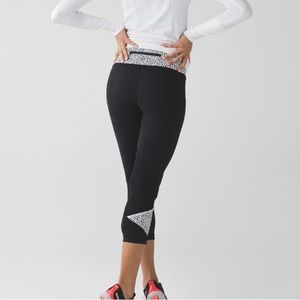 Lululemon Pace Rival Crop 21”